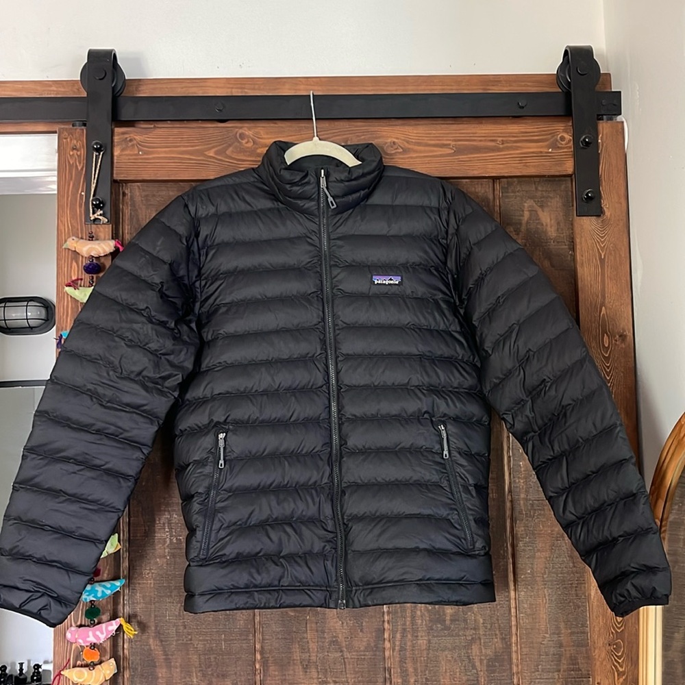 Men’s Patagonia Puffer Jacket in medium
